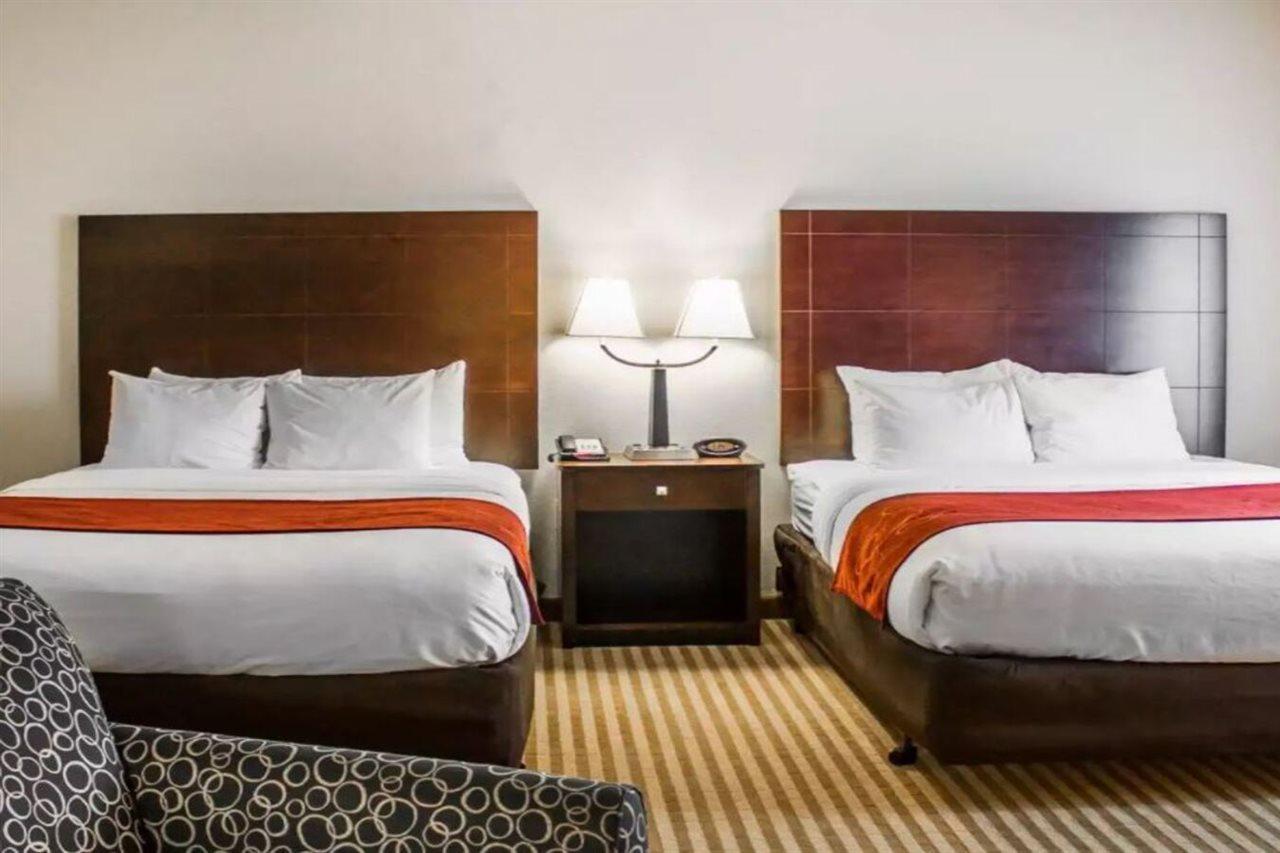 Comfort Suites Columbus East Broad Zewnętrze zdjęcie